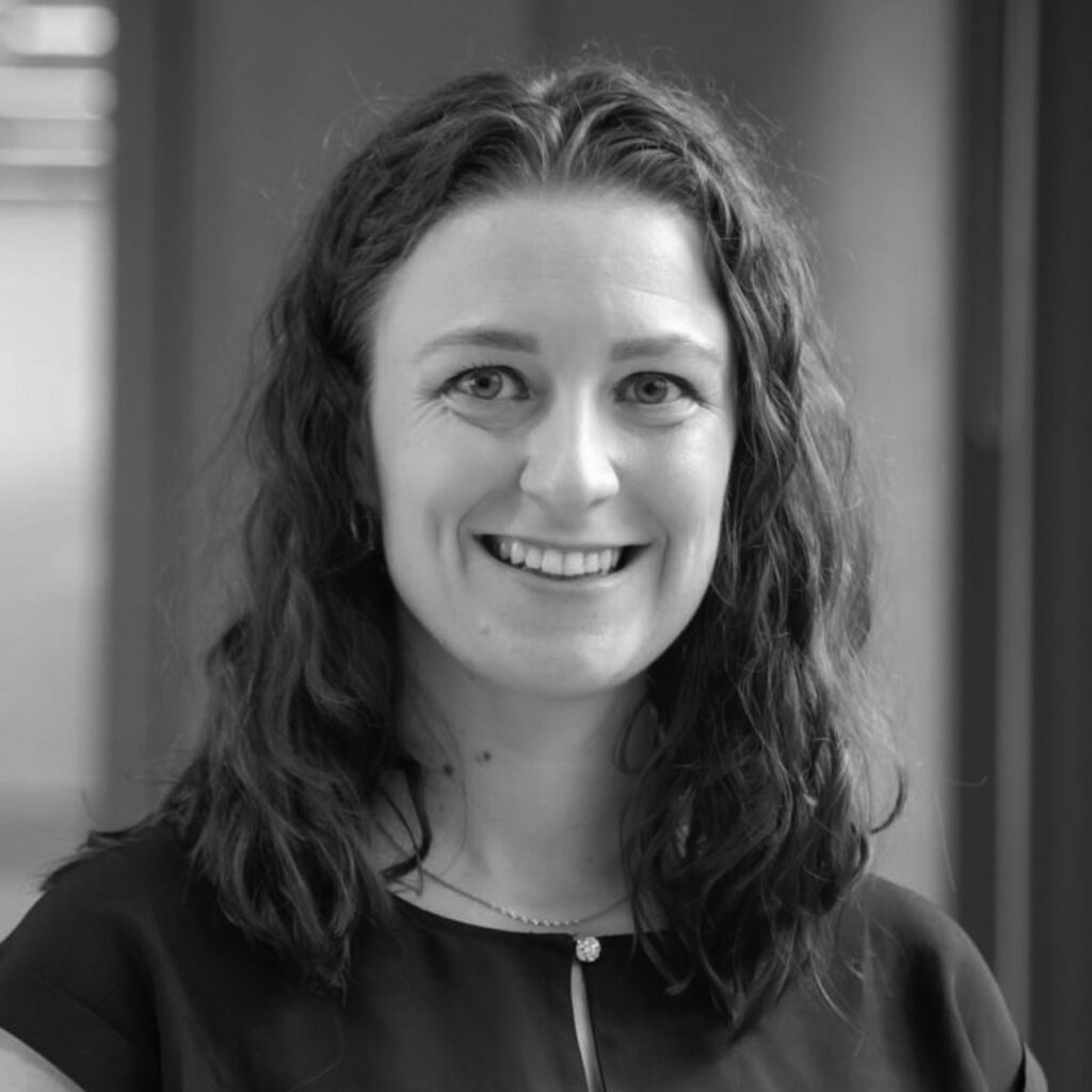 Dr Georgie Carroll